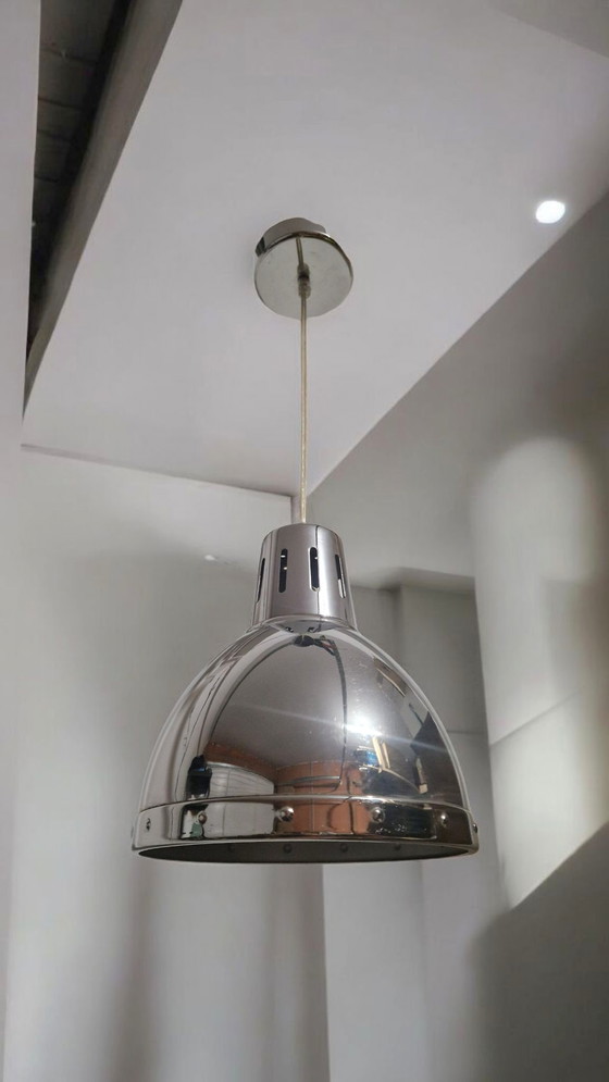 Image 1 of Lampada a sospensione industriale vintage - Metallo cromato lucido