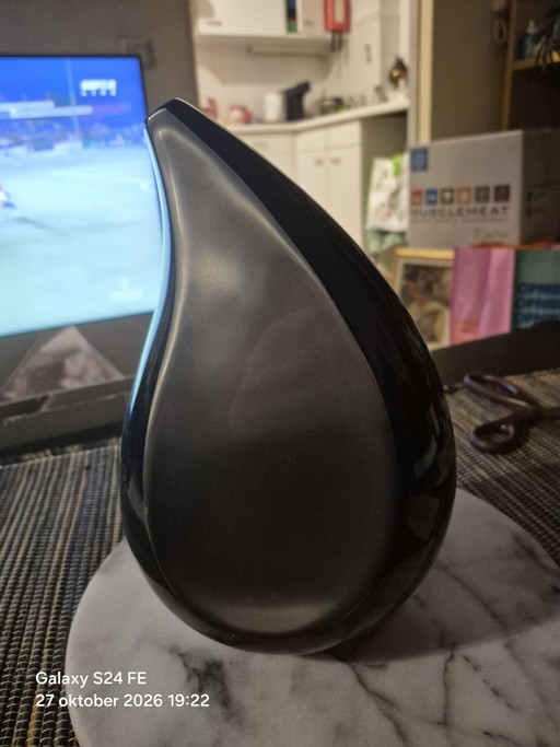 Tear Drop Urne
