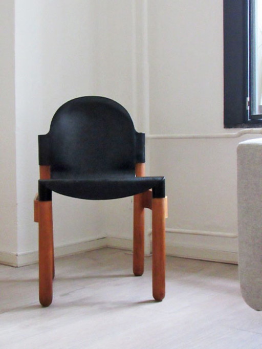 Designer chair by Thonet