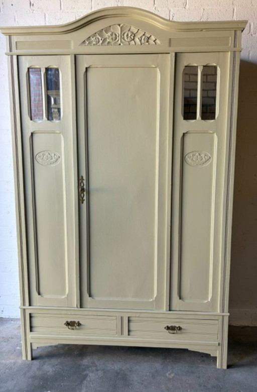Antiek vintage meidenkast,kledingkast,met spiegels restyled