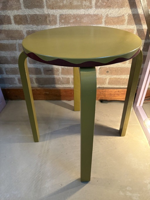 Hocker grün/burgunderrot