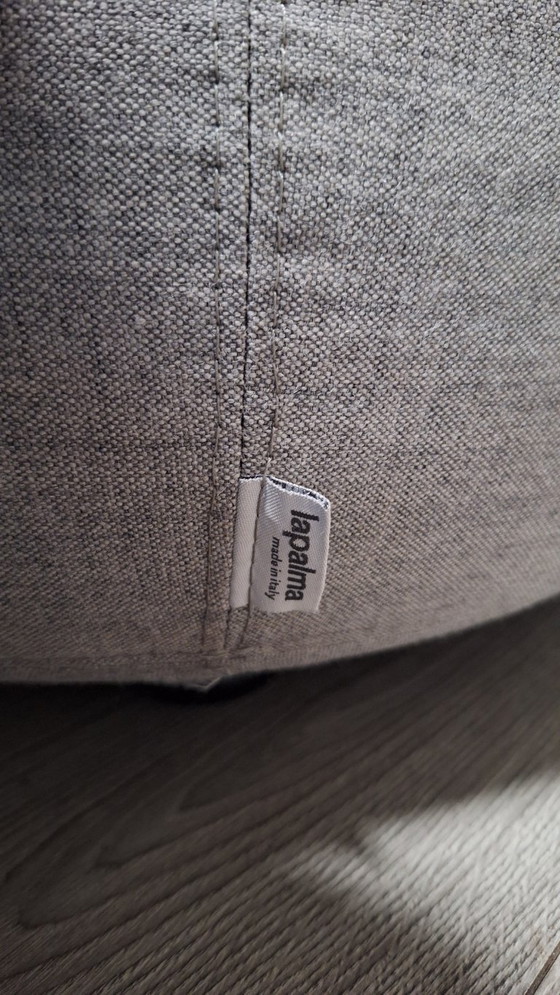 Lapalma Auki S113 and Kipu D02 in fabric, Swivel chairs, Textile, Grey, Modern (photo 4 of 11)