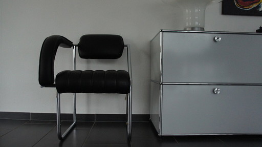 "Non Conformist" Chair 1970 Eileen Gray Vereinigte Werkstätten