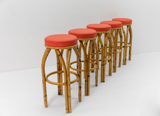 Image 1 of Bamboe bar met 5 bamboe barkrukken, jaren 1950, Italië