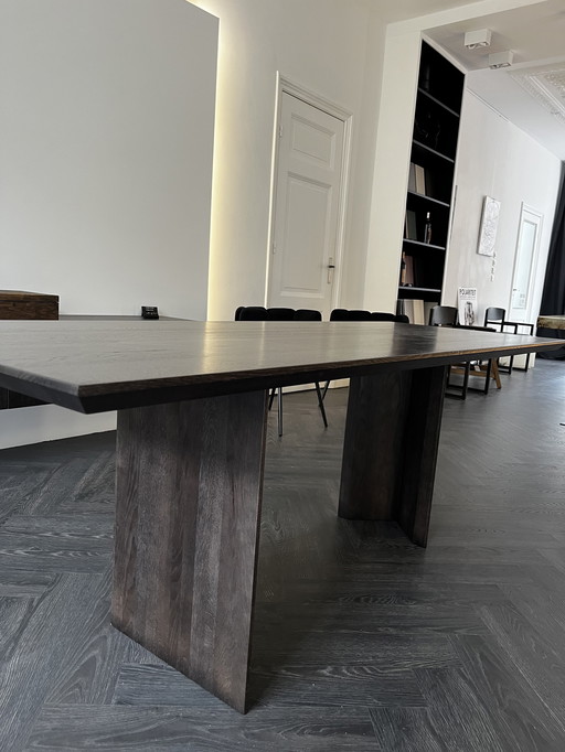 Table à manger en bois