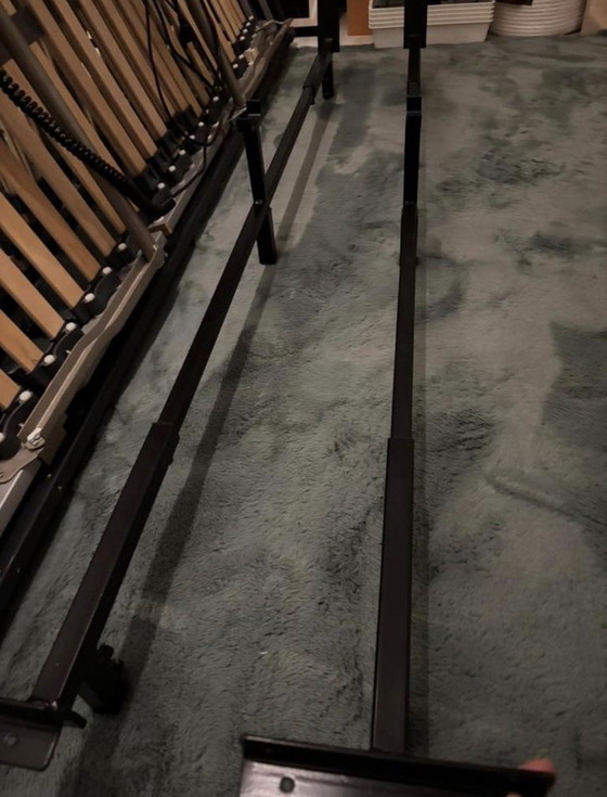 Image 1 of 2 reti a doghe BOSSFLEX 440 regolabili elettricamente Telaio in metallo libero