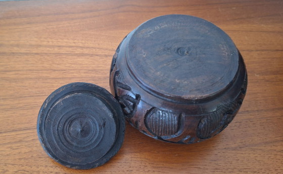Caja de joyería / almacenamiento africana tallada a mano, Objetos decorativos, Madera, Marrón (foto 7 de 7)