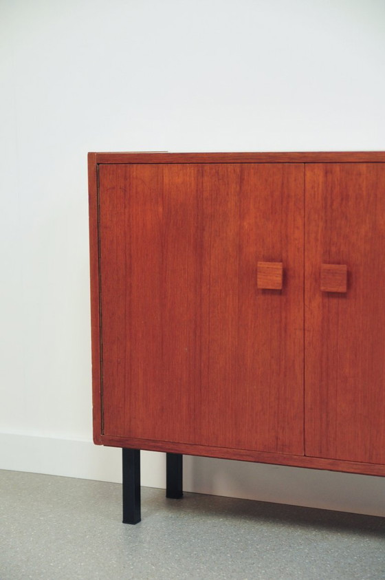 Vintage Teakhouten Kast Blokgrepen – Kasten, Metal, Wood (photo 3 of 6)