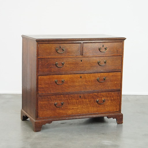 Oak Chest of Drawers With 5 Drawers