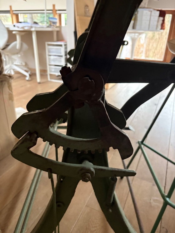 Image 1 of Zeichentisch und Hocker von Tecnic für Architekten.