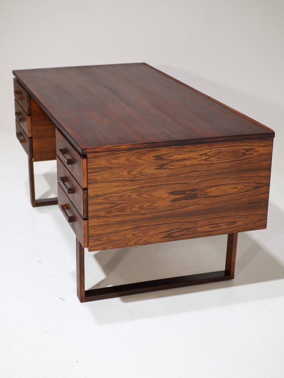 Image 1 of Vrijstaand bureau Jensen & Valeur Dyrlund palissander 1960s