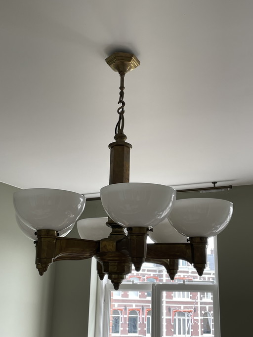 Lustre
