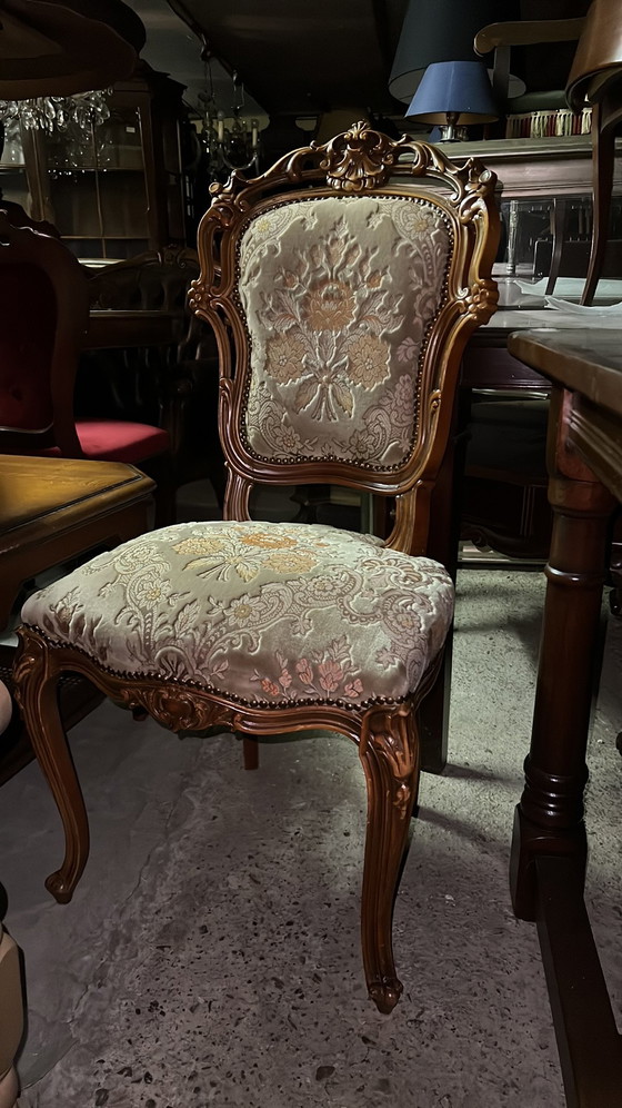 Image 1 of 4 Italiaanse barok eetkamer stoelen
