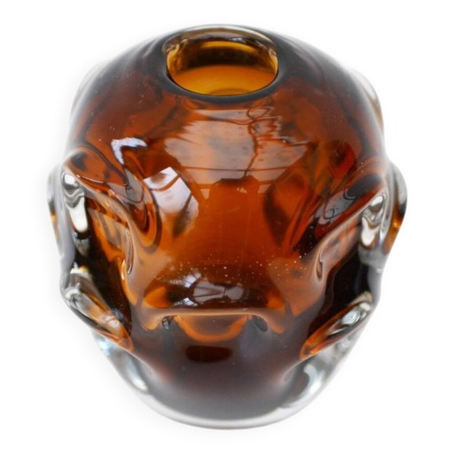 Mid-century modern biomorphic-shaped handmade crystal vase in amber and brown attributed to Börne Augustsson for Åseda, Sweden