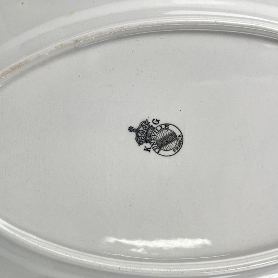 Plato pequeño ovalado con extremo plano, modelo "Réverbère" de KG Lunéville, motivo tulipán – KG Luneville (photo 7 of 7)