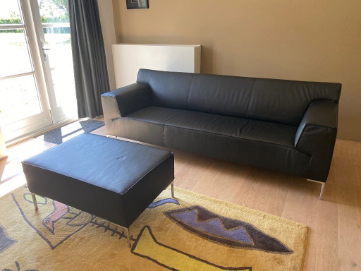 Design On Stock Bloq 3-Sitzer mit Hocker – banken, Leather, Metal