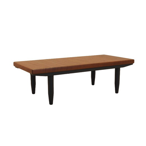 Danish Teak Veneer Coffee Table With Black Legs, 1970s – salontafels, Wood