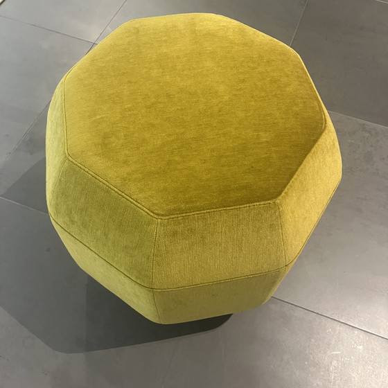 Image 1 of Pouf amuleto Leolux