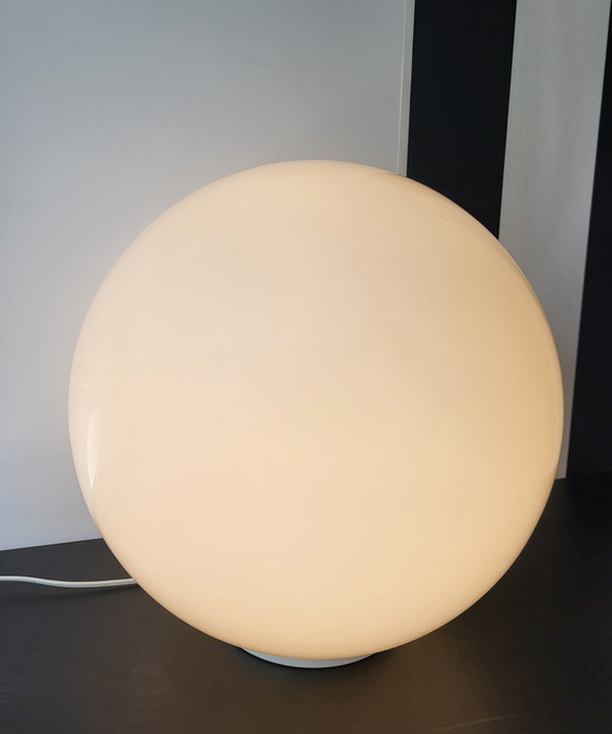 Image 1 of Contemporary Opaline Wit Glazen Globelamp