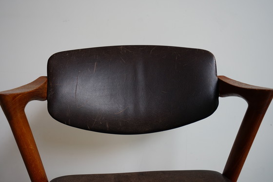 Image 1 of 6 Kai Kristiansen stoelen | Model 42 | Teak Leder patina