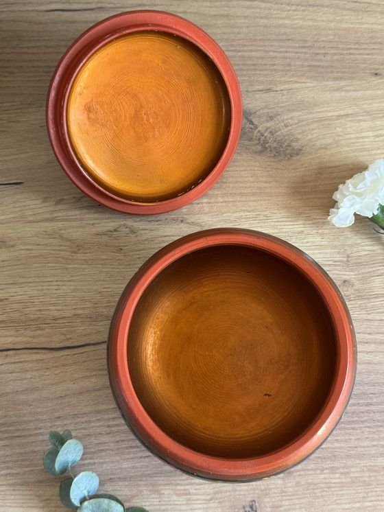 Image 1 of gelakte houten doos