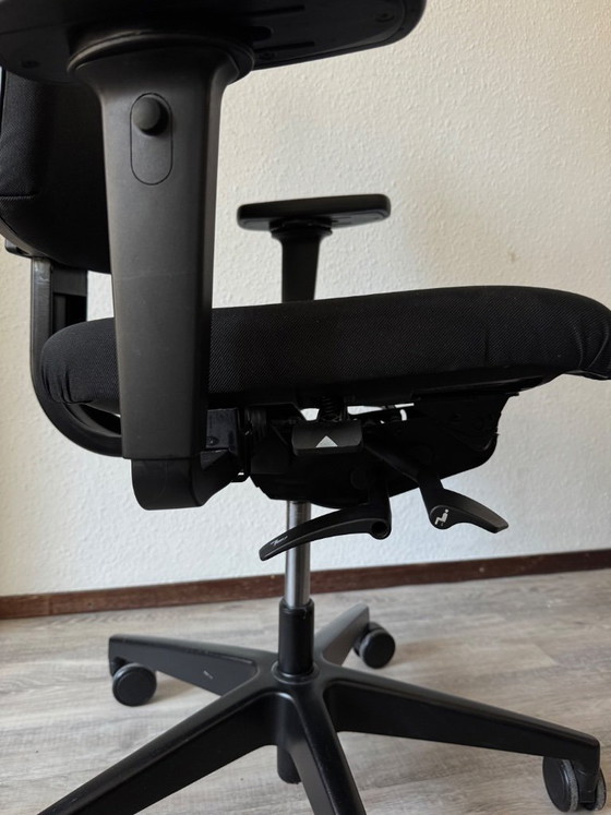 Image 1 of Interstuhl 154G