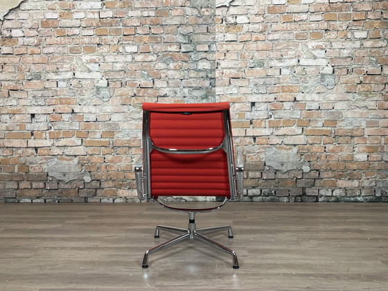 Image 1 of Vitra EA116