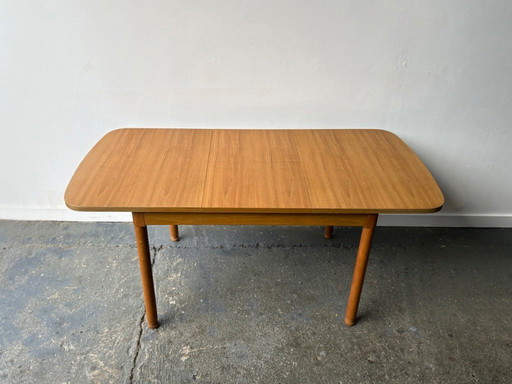 Table de salle à manger extensible de style moderne du milieu du siècle par Schreiber Furniture