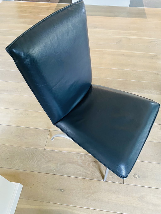 6 Rolf Benz serie 7000 eetkamerstoelen 