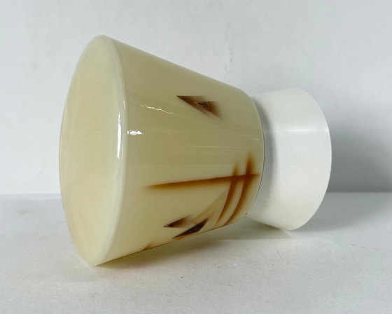 Image 1 of Vintage Art Deco plafondlamp crème met print jaren dertig
