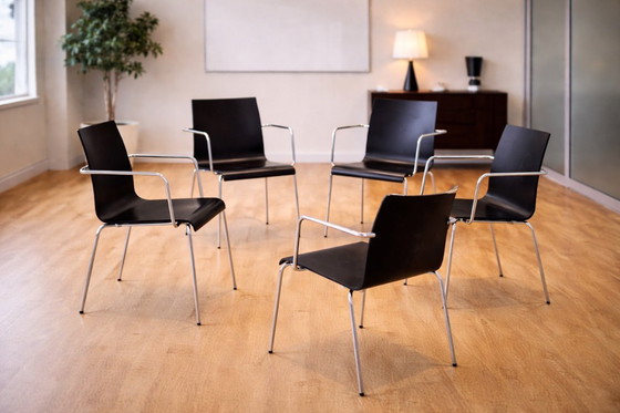 Image 1 of Zeta Furniture (Dänemark) — Stahlrohr- und Holzstühle (5er-Set) — Skandinavisch-moderner Stil — 1900er/2000er Jahre