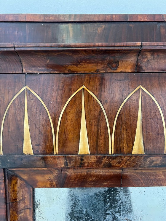 Image 1 of Cassettone - Noce - Comò con specchiera