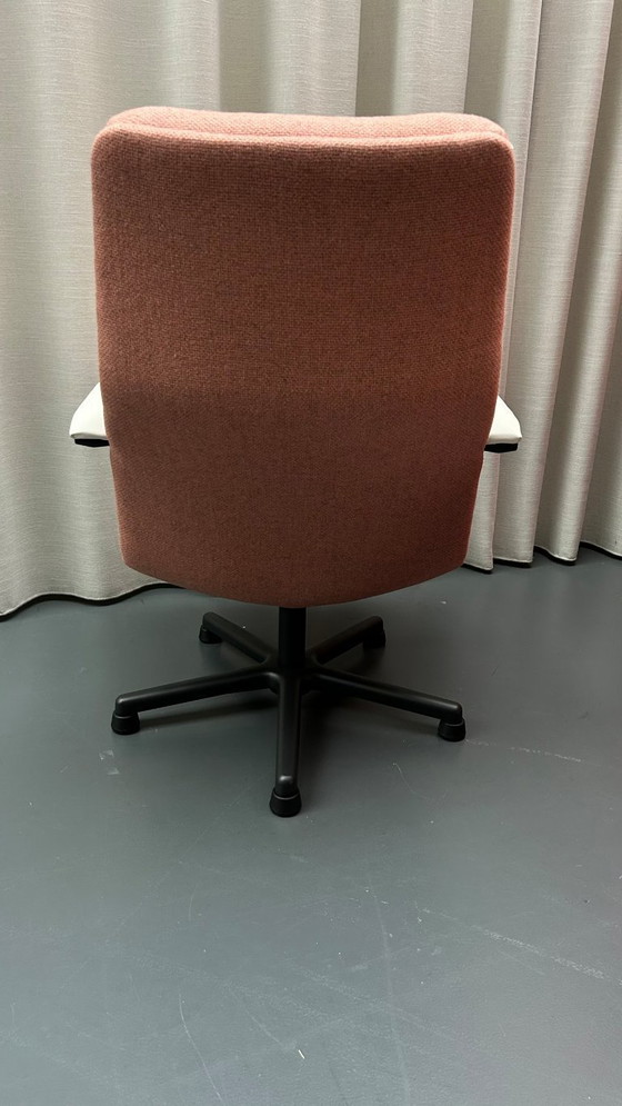 Image 1 of Poltrona Artifort F154