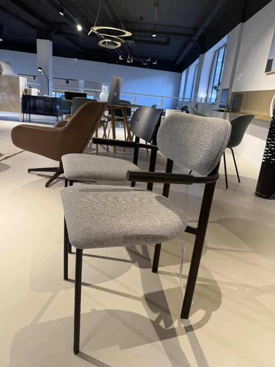 Image 1 of 6 sedie da pranzo Studio Henk Oblique