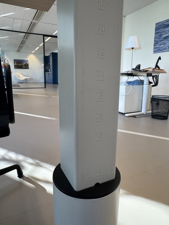 Image 1 of Gispen TM Desk 180x80 cm / Chêne / Hauteur réglable