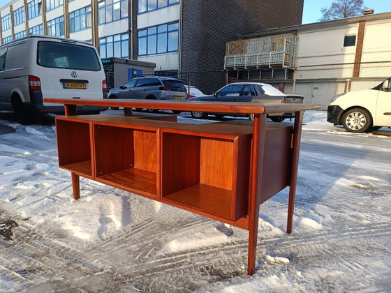 Image 1 of Scrivania Kai Kristiansen in teak vintage classica