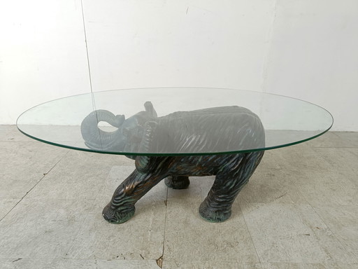 Table basse vintage sculpturale en forme d'éléphant