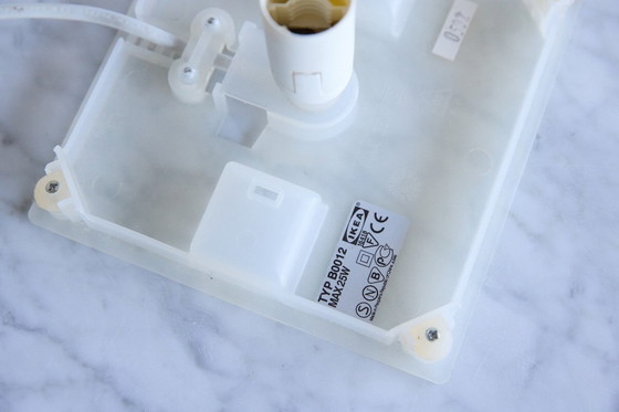 Image 1 of Icecube lamp Ikea