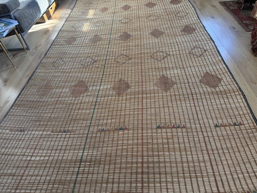 Gran alfombra tuareg vintage – 360 × 194 cm – Década de 1960-1980