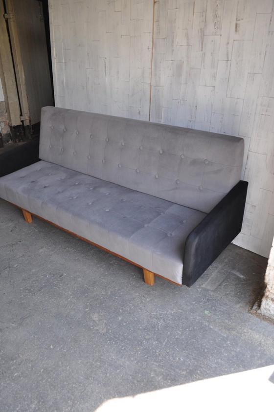 Mid-Century Bank, jaren 60 – Bankstel, Fluweel, Mid Century Modern (photo 2 of 6)