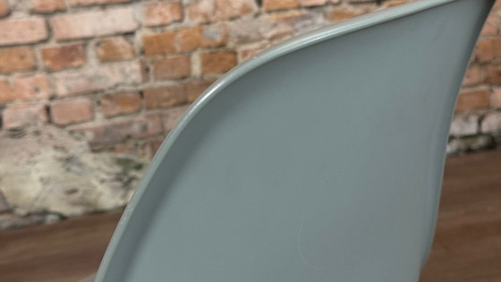 Image 1 of Vitra DSR grigio