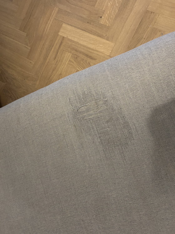 Image 1 of Diseño en tacones de serie