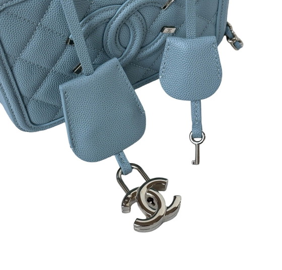 Image 1 of Tocador de Chanel