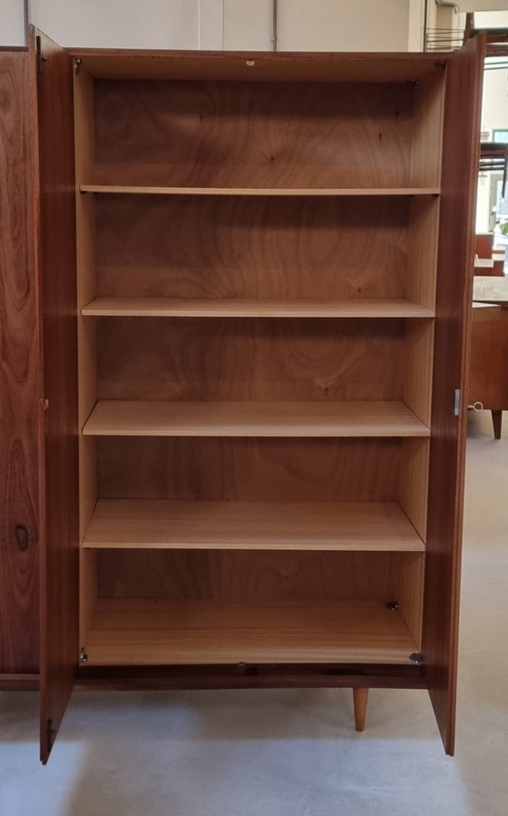 Image 1 of Mid Century kast