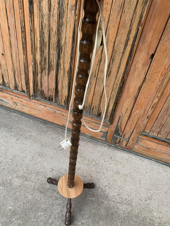 Mid-Century Floor Lamp with Coral Shade, 1950s – Floor lights, Mid Century Modern (photo 5 of 8)