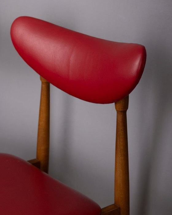 Image 1 of Coppia di sedie vintage anni '60 in legno e pelle, design italiano.