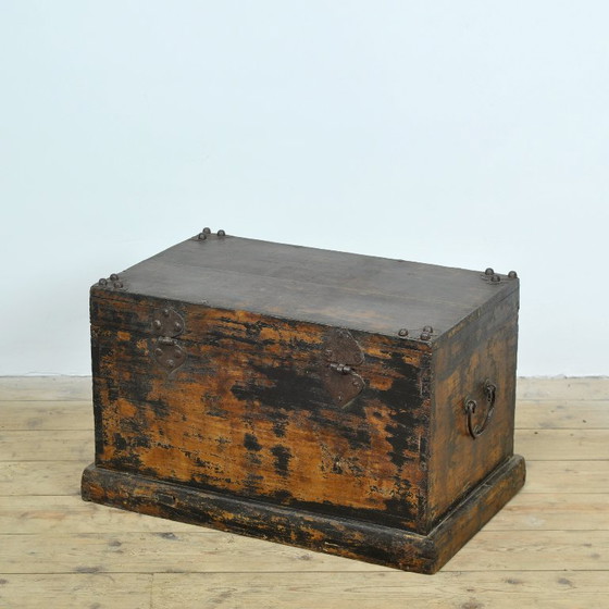 Antico baule in legno giapponese, circa 1890 – Armadi contenitori, Iron, Wood (photo 17 of 17)
