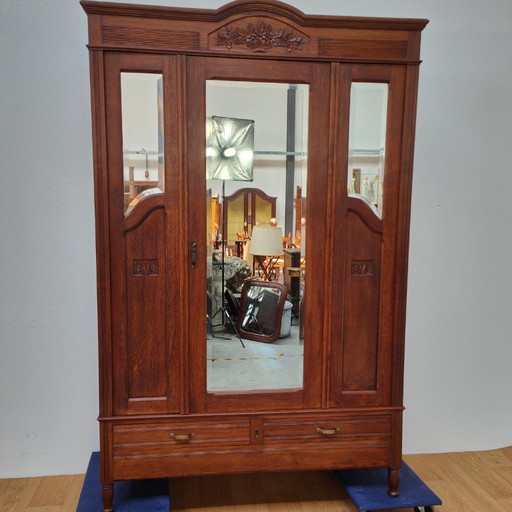 Vintage Antique wardrobe closet detachable wardrobe