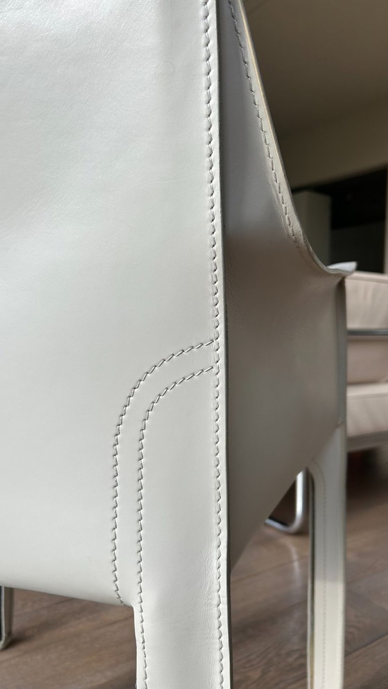 Image 1 of Cassina Cab 413 stoel met armleuning wit, design by Mario Bellini 1977