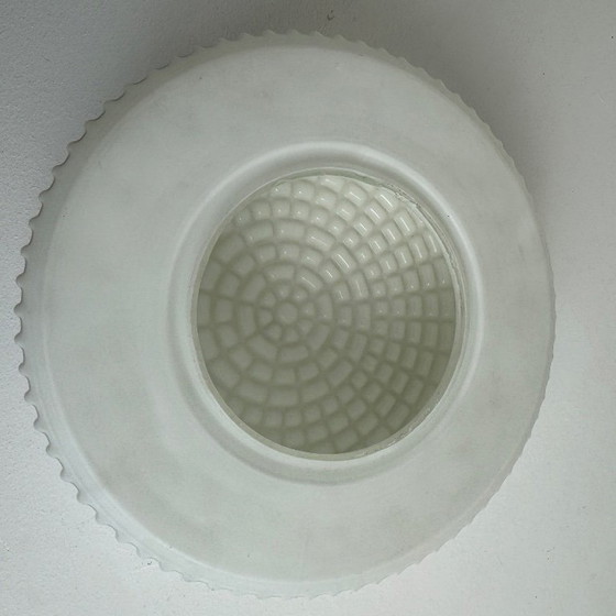 Image 1 of Applique da parete vintage rotonda in vetro opalino